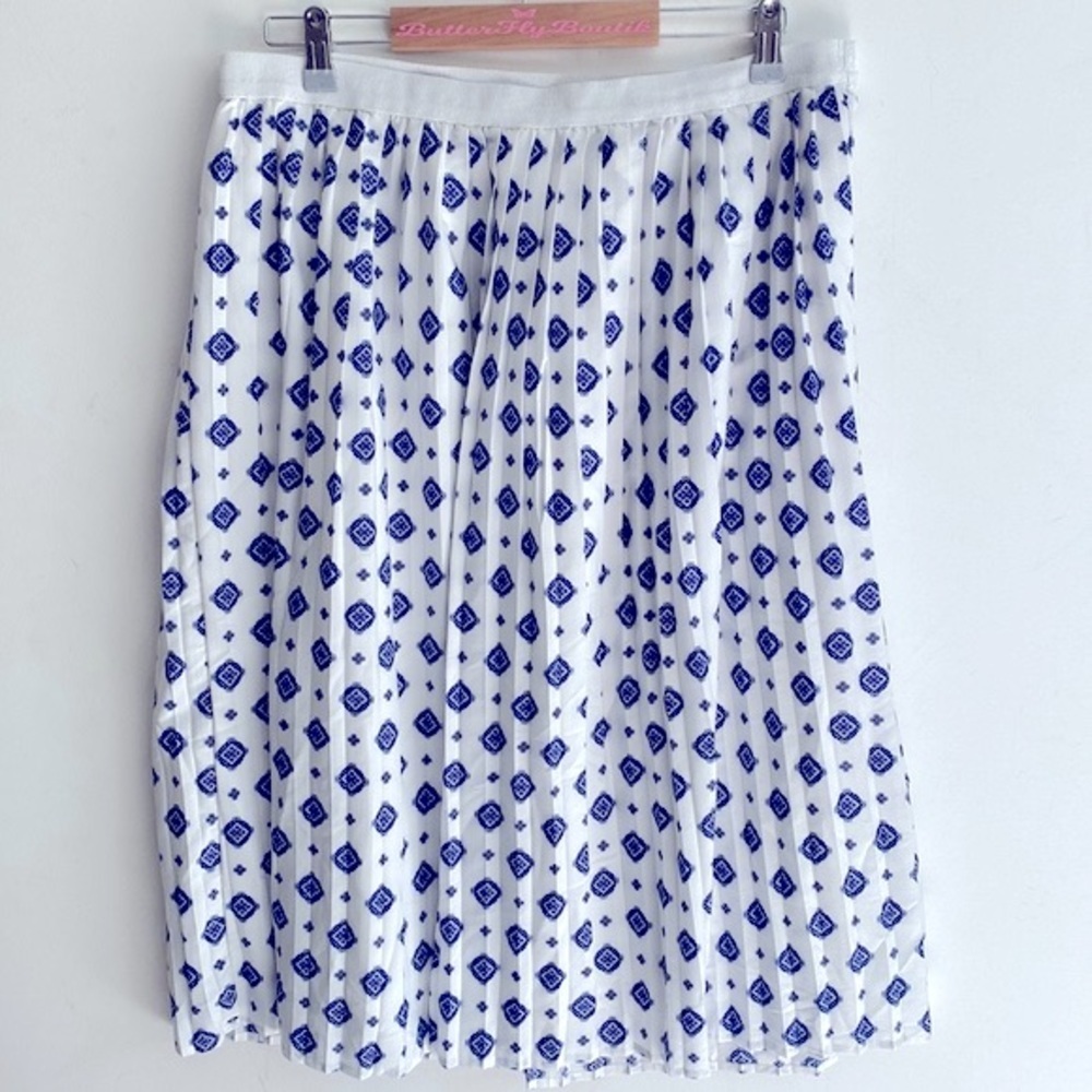 Dip Navy blue & white diamond printed pleated skirt, Size XL